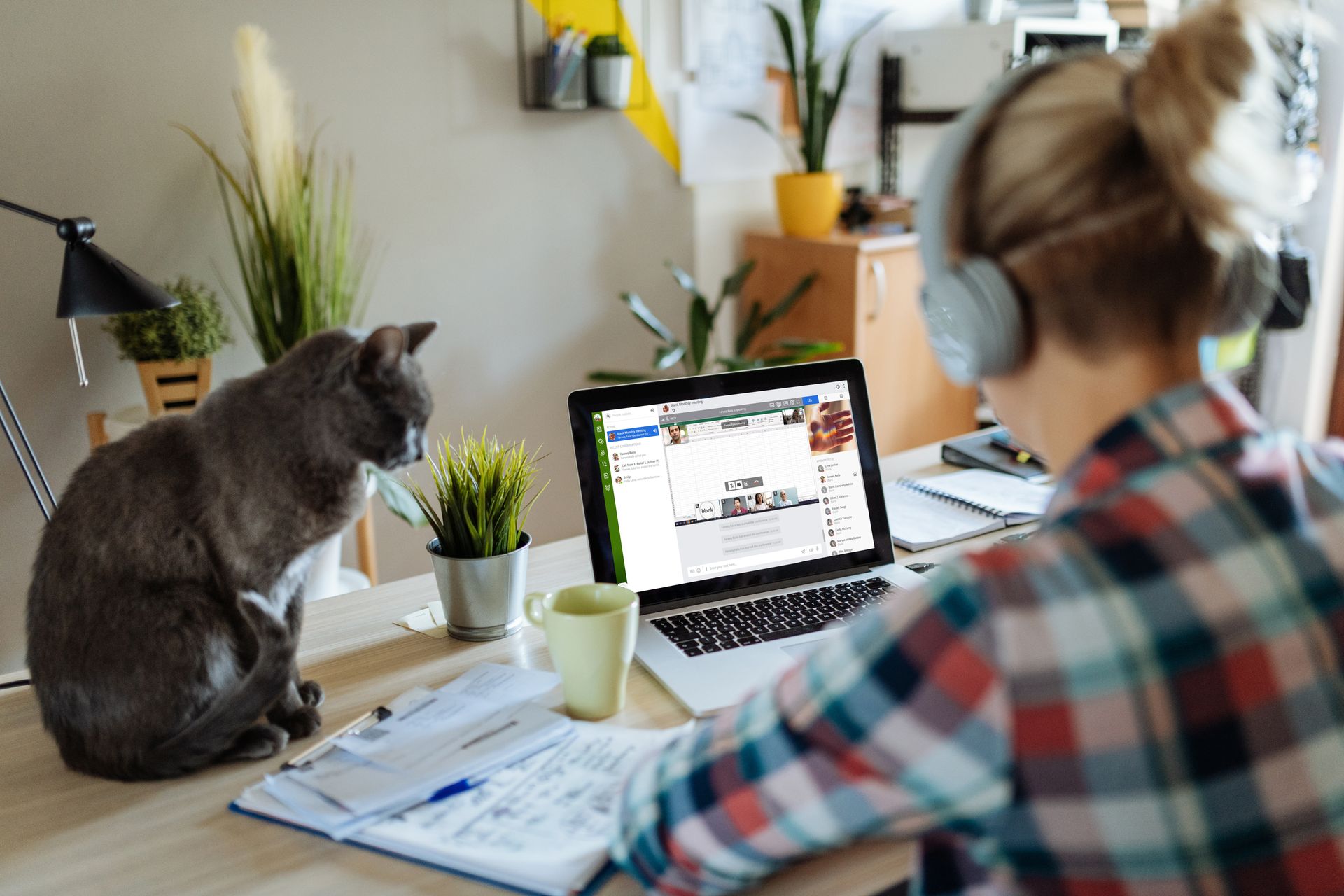 Collaboration fluide sur Rainbow4all : appels, chat et visioconférence unifiés